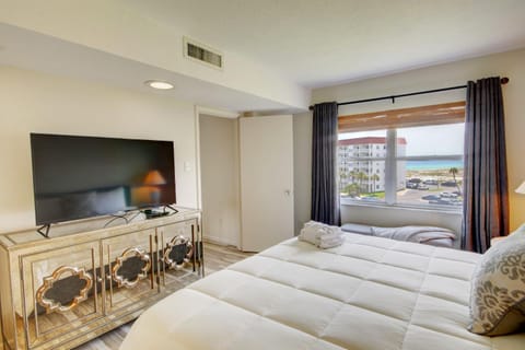 El Matador 152 - FREE TICKETS!! Your stay includes free tickets to many area attractions! Apartment in Okaloosa Island