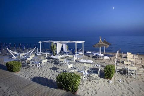 Day, Natural landscape, Beach, Sea view, sunbed