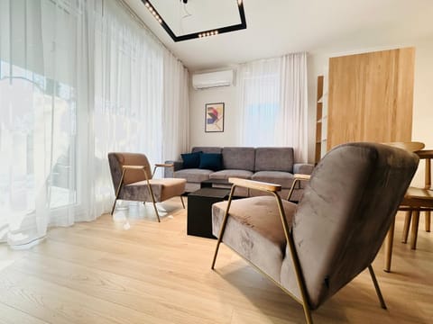 Living room, air conditioner