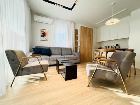 Bed, Living room, air conditioner