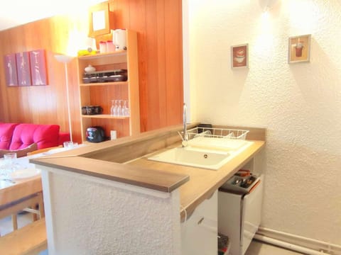 Charmant 2 pièces rénové avec balcon et WiFi à Isola 2000 - FR-1-292-209 Apartment in Isola