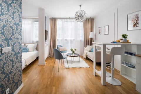 Living room, Photo of the whole room, Seating area