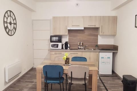 Studio en plein centre Valence Apartment in Valence