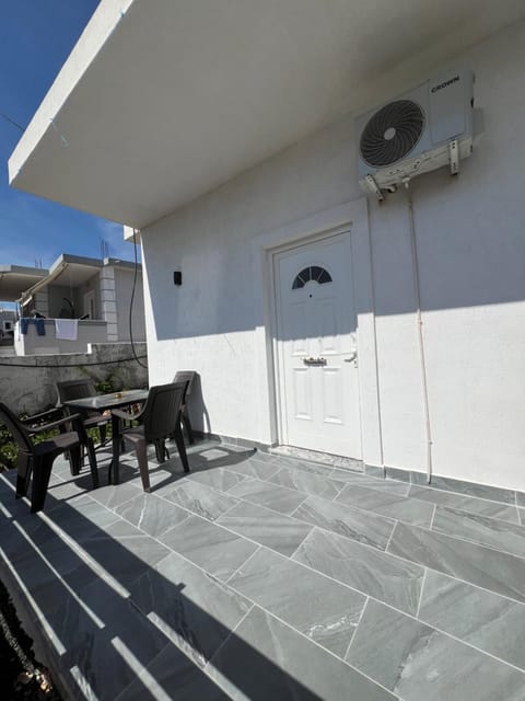 Twins Apartments Apartment in Ksamil