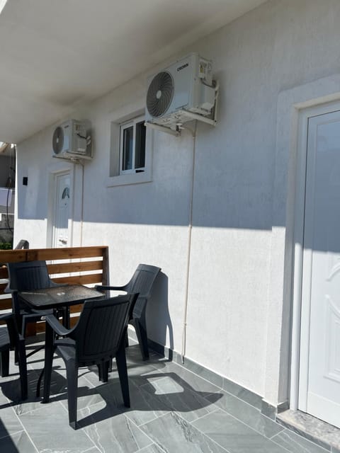 Twins Apartments Apartment in Ksamil