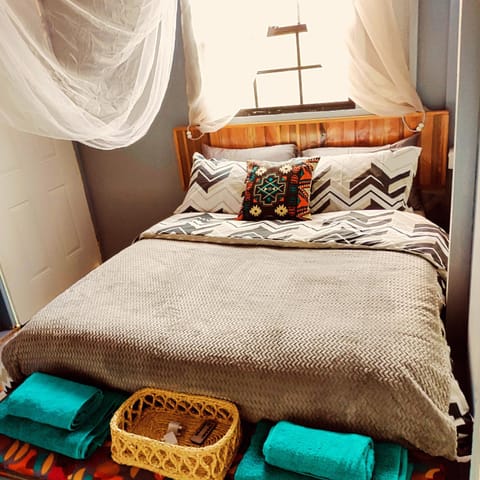 Bed, Bedroom