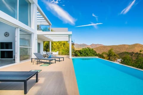 Natural landscape, Mountain view, Swimming pool