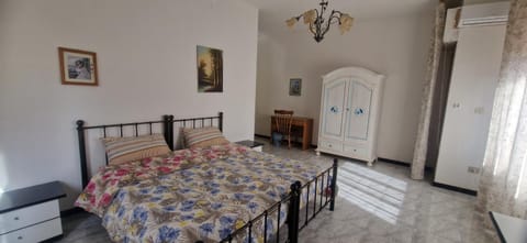 Casa GATO GORDO Bed and Breakfast in Sardinia