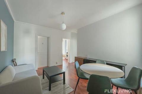 Flexliving - whole apartment - Lindet Apartment in Paris
