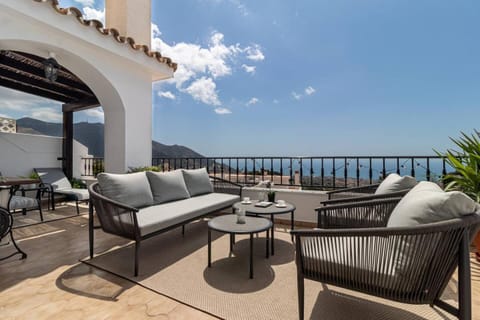 Heart of Mijas Gorgeous Flat with Panoramic View Apartment in Mijas