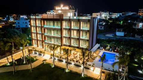 Property building, Night, Pool view, Swimming pool