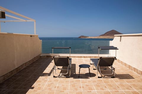 Day, View (from property/room), Balcony/Terrace, Sea view