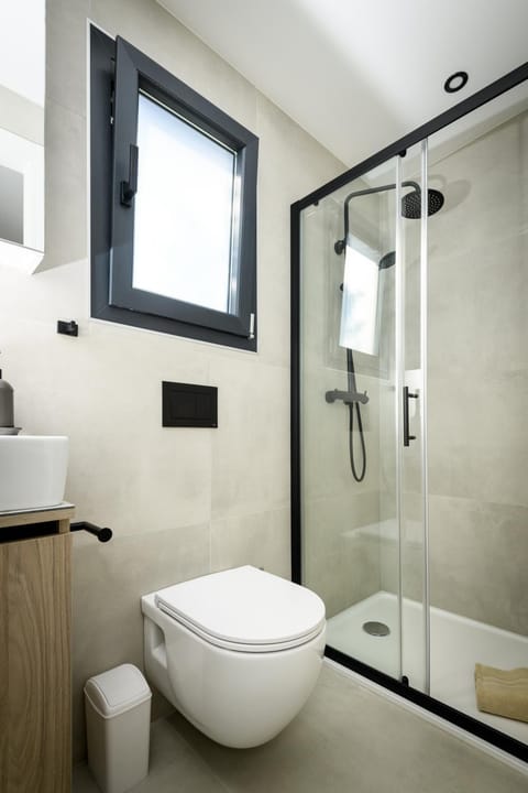 Luxury and Cosy Little House Ivinj 1 House in Tisno