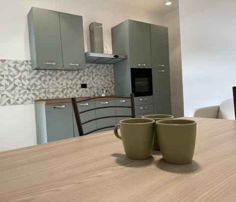 Coffee/tea facilities, Dining area