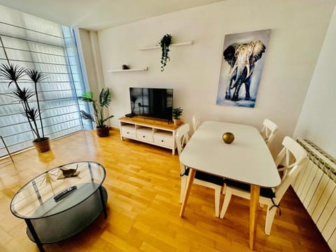 Communal lounge/ TV room, Seating area