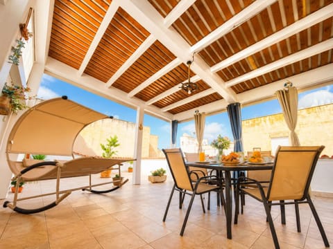 Day, Balcony/Terrace