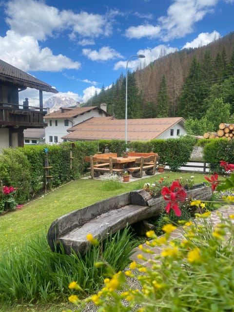 Appartamento Madama Apartment in Pie' Falcade