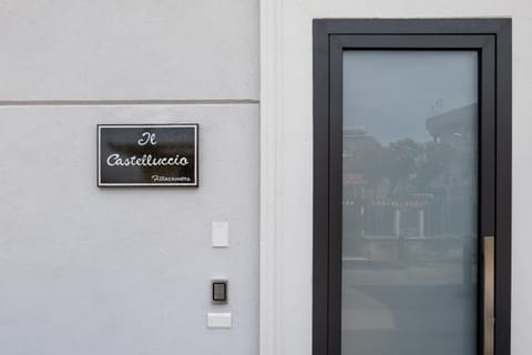 Logo/Certificate/Sign