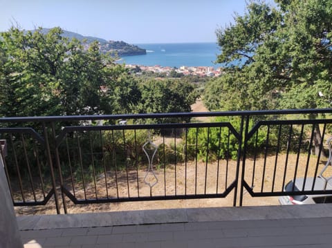 Querce vista mare Apartment in Agropoli