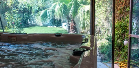 Hot Tub, Garden view