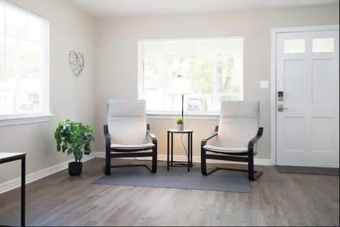 Spacious 4BR Home with 2 Baths & Fun Game Room House in Birmingham