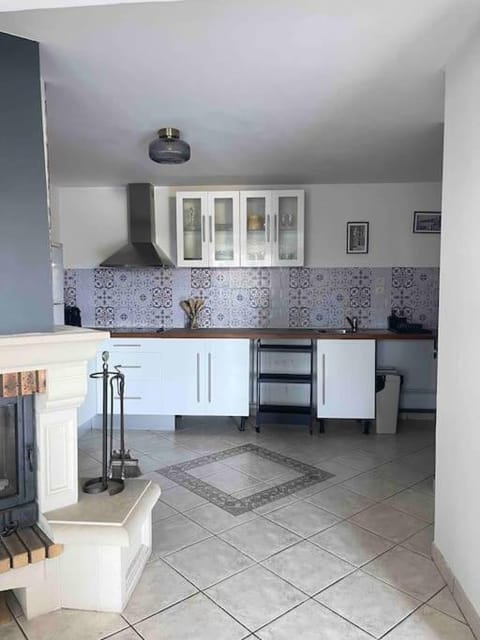 Le Priest - Calme, hopital nord, fac de médecine Apartment in Auvergne-Rhône-Alpes