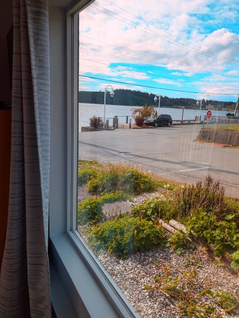 Day, Neighbourhood, View (from property/room), Sea view, Street view