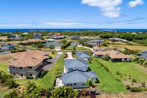 Property building, Neighbourhood, Bird's eye view, City view