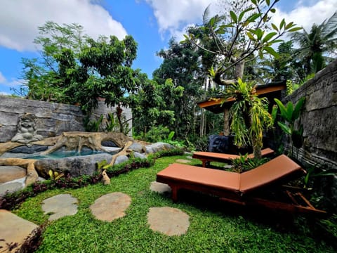 Garden, Pool view, Swimming pool, sunbed