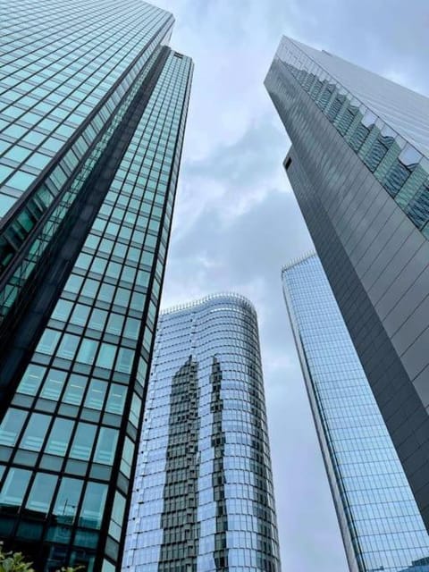 Superbe 51m2 RDC proche Défense Apartment in Puteaux