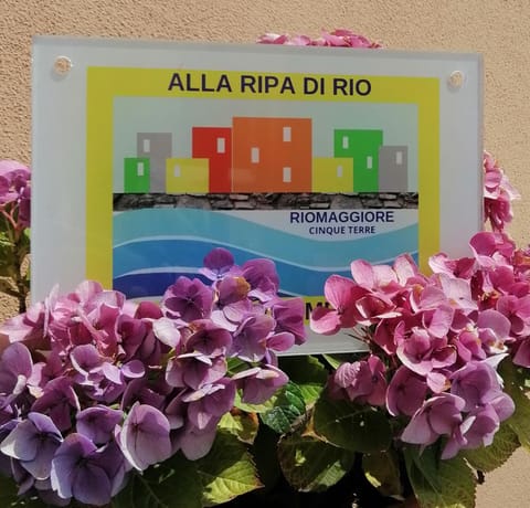 Property logo or sign