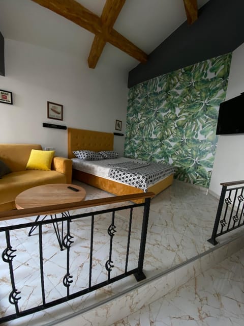 Bed, View (from property/room), Living room, Photo of the whole room, Seating area, Bedroom, Guests, VIP, air conditioner