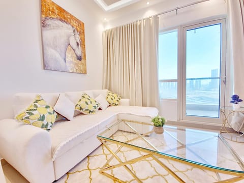 Harf2102 OS 2BR in Alreem Island Apartment in Abu Dhabi