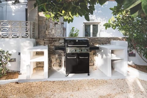 BBQ facilities, Garden