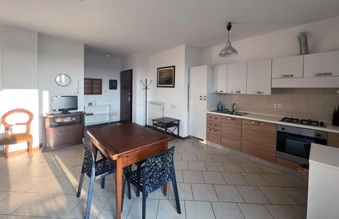 Appartamento con posto auto Apartment in Viareggio