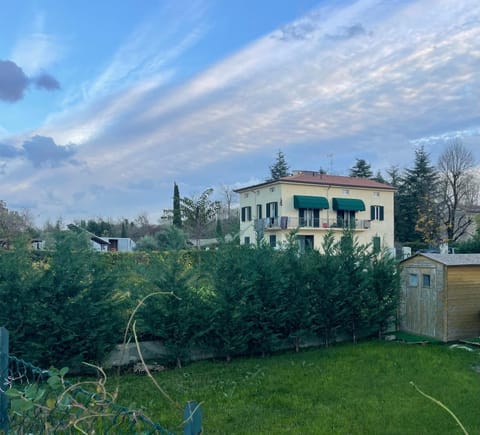 La casa gialla Apartment in Colle di Val d Elsa