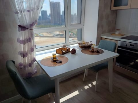 Food and drinks, Dining area, stove