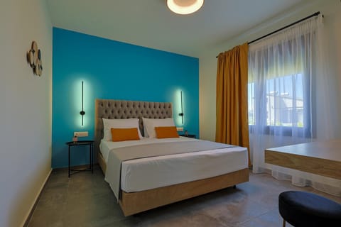 Bedroom, Internal: Not applicable to any particular room