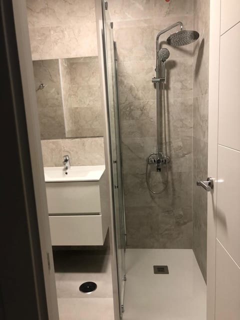 Carihuela Beach Apartment in Torremolinos