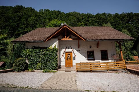 Property building, Day, Natural landscape, Summer