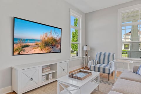 Harbor Shores Hideaway by Juniper Holiday + Home House in St Joseph