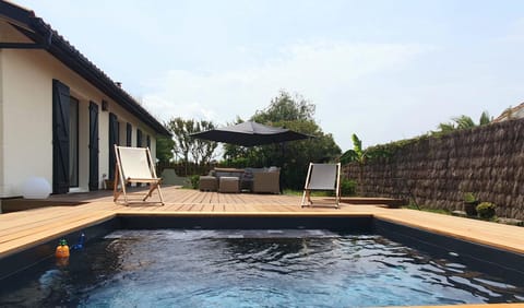 Patio, Swimming pool