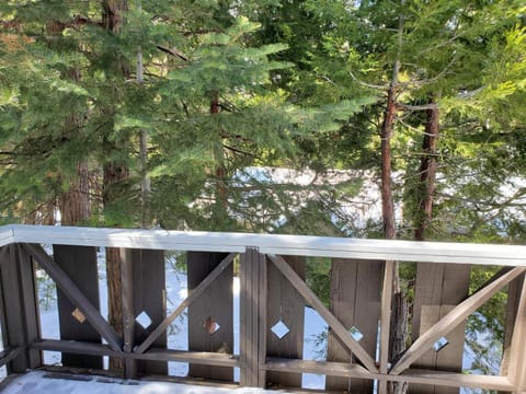The Treetop Terrace at The Historic Arrowhead Lodge Hotel in Twin Peaks