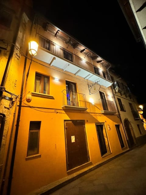 Property building, Street view
