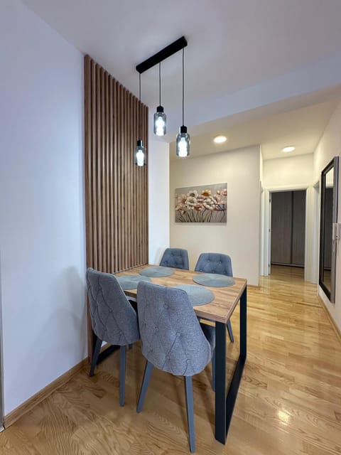 Stan sa 3 spavaće sobe Apartment in Serbia