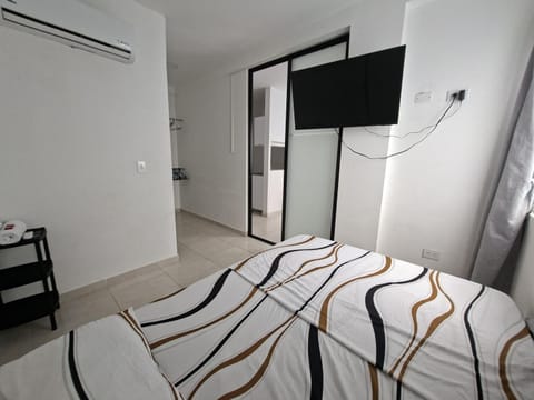 Bed, Bedroom, internet, air conditioner
