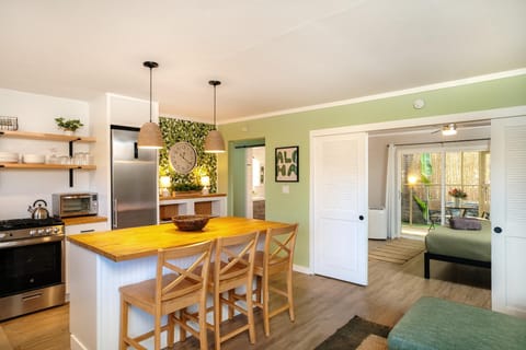 Living room, kitchen