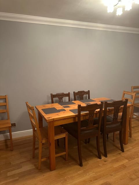 Edinburgh Lauriston 4 bedroom 7 beds duplex Apartment in Edinburgh