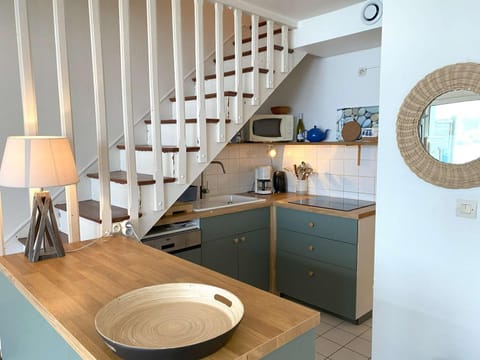 Maison mitoyenne à 200m de la plage avec parking à Perros-Guirec - FR-1-368-416 House in Perros-Guirec