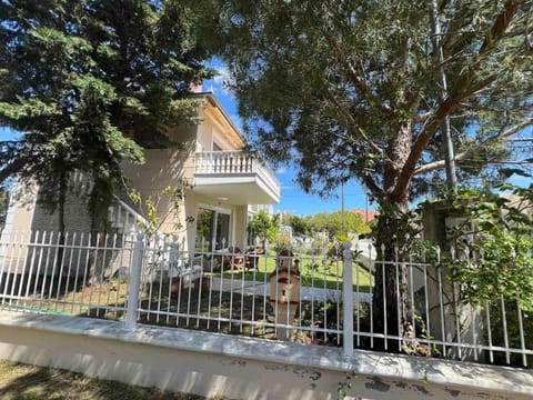 Sea & Sun Retreat House in Decentralized Administration of Macedonia and Thrace